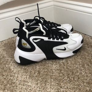 Women’s Nike zoom air